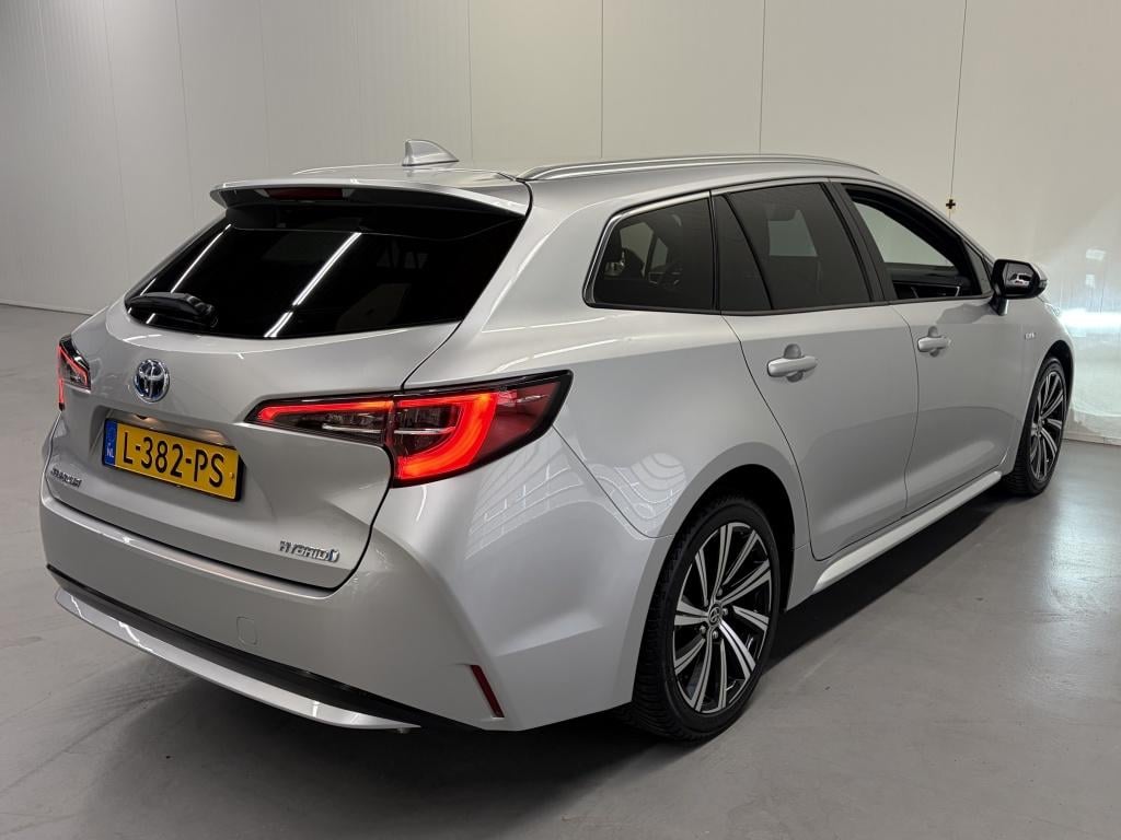 Toyota Corolla Touring Sports 1.8 hybrid dynamic