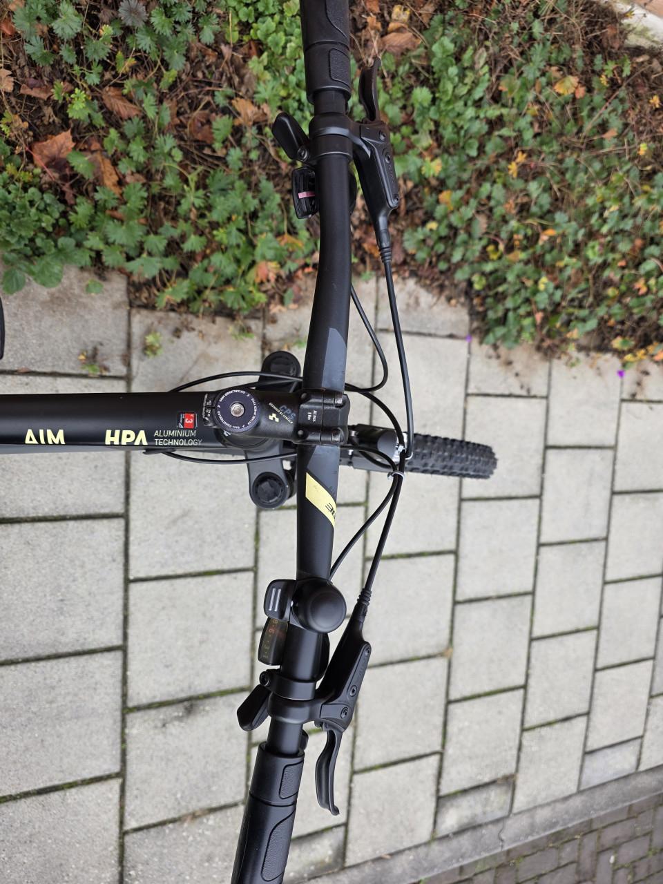 CUBE | AIM HPA | 27.5 INCH | FRAME 36 CM | NETTE STAAT!