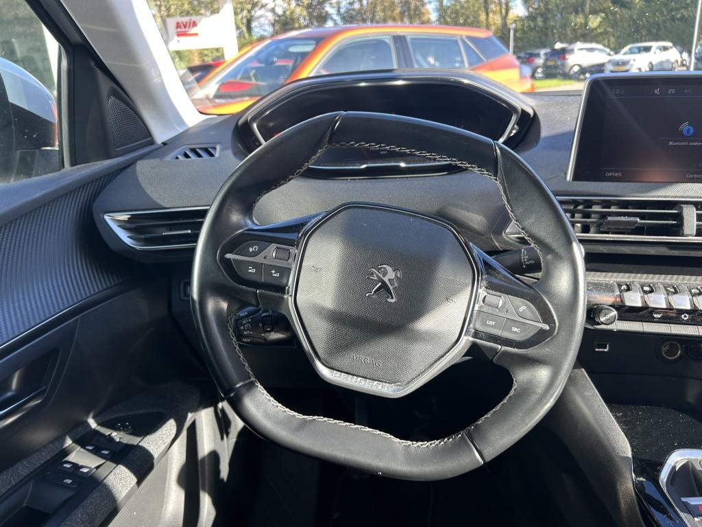 Peugeot 3008 1.2 puretech 130pk s&s active