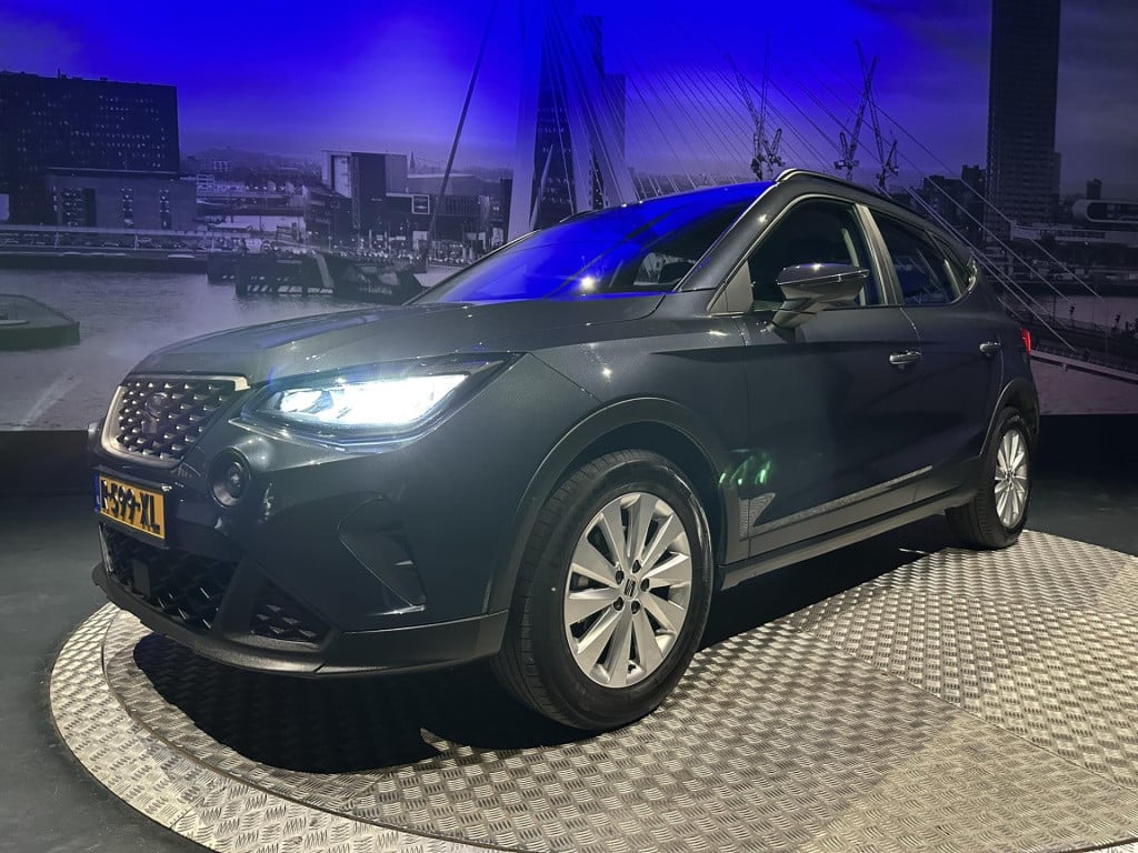 Seat Arona 1.0 tsi style business intense *appconnect*acc*clima*