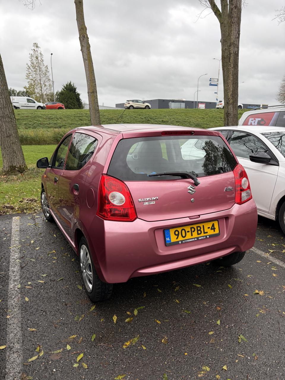 Suzuki alto 1.0 2011. Km:120256 NAP!