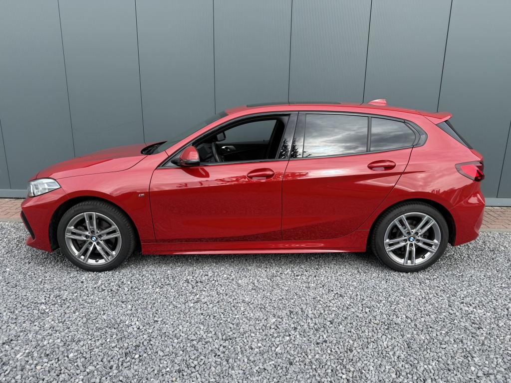 BMW 1 Serie 118i 136pk automaat high executive m-sportpakket 5-drs