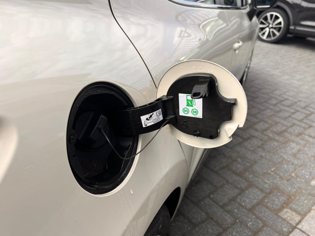 Renault Clio 0.9 tce limited