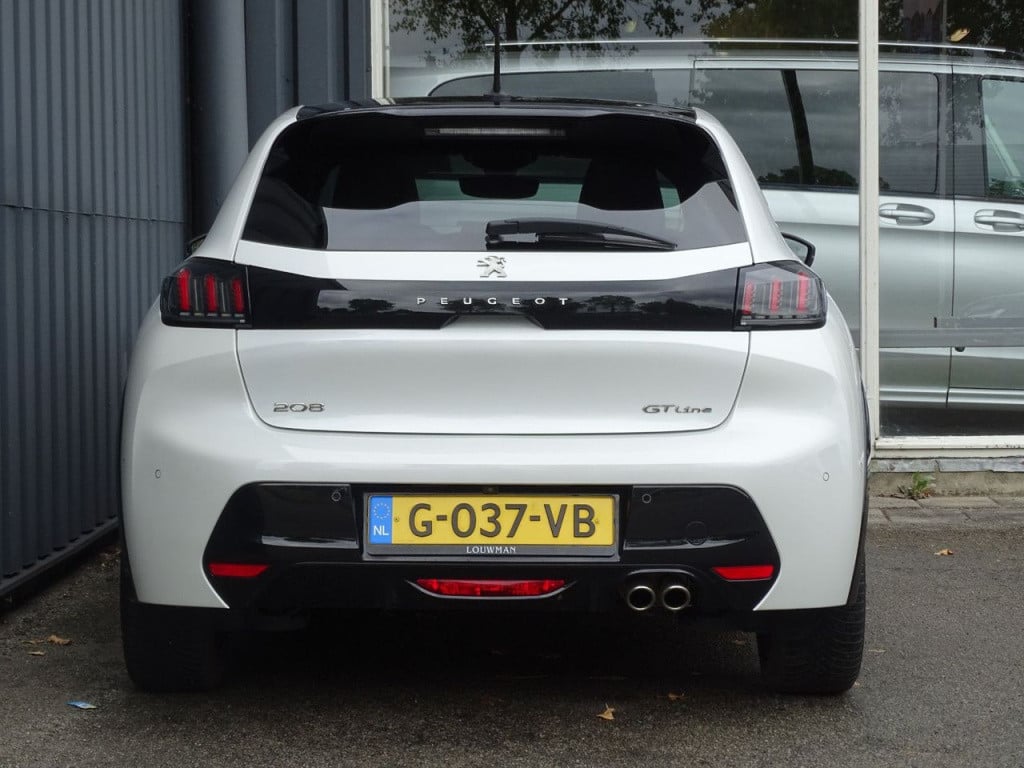 Peugeot 208 1.2 puretech gt-line automaat | pano | stoelverwarming