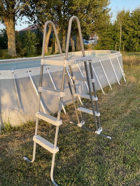 Intex zwembad 610x305 cm.