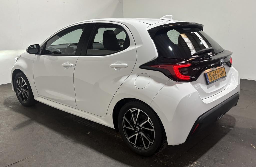 Toyota Yaris 1.5 hybrid dynamic