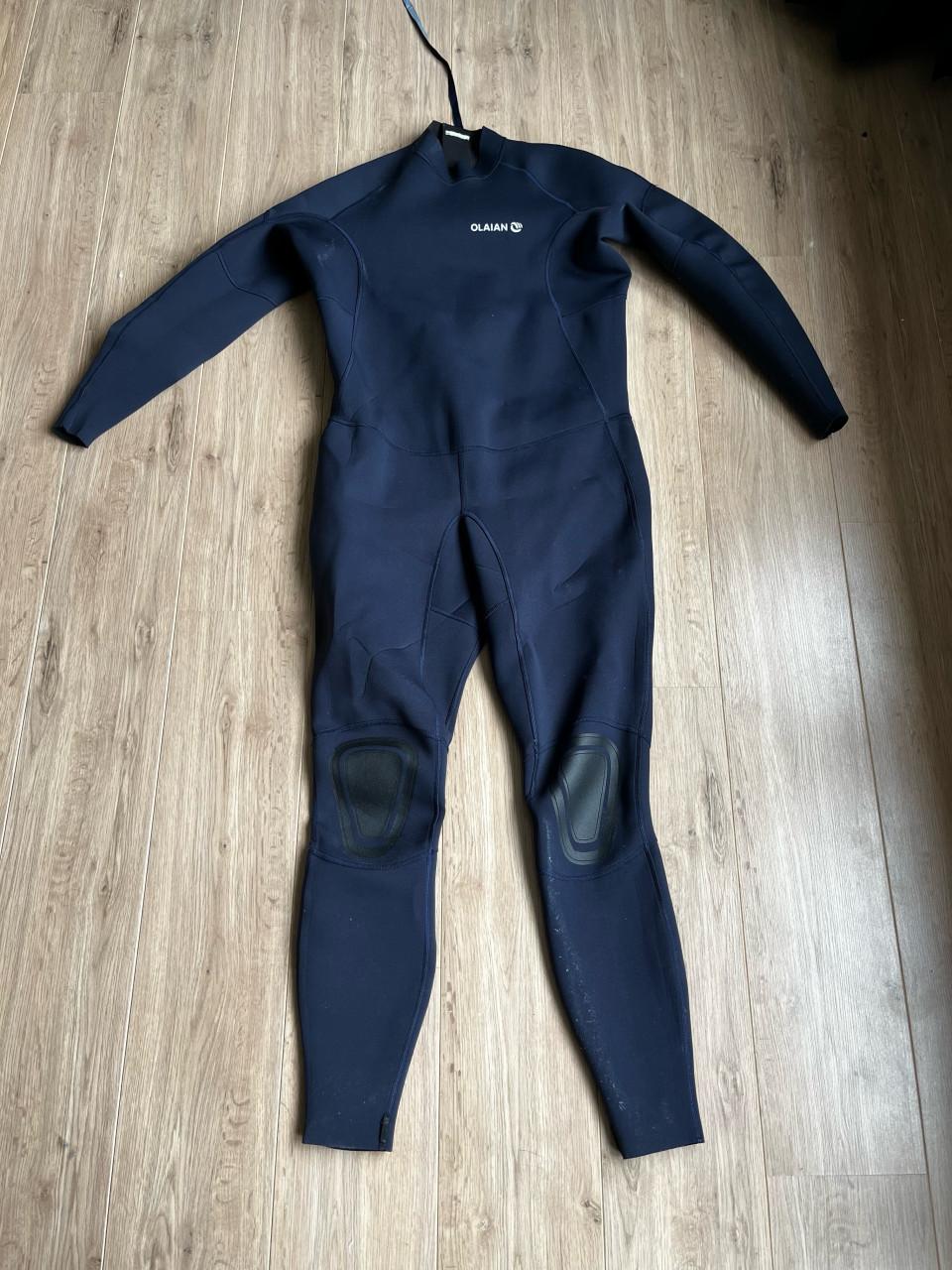Surfpakken, duik/snorkelpak en zwemshirt