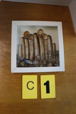 Origineel Zeeuws souvenirtje Messenheften met kopjes Gemaakt van zeeproduct