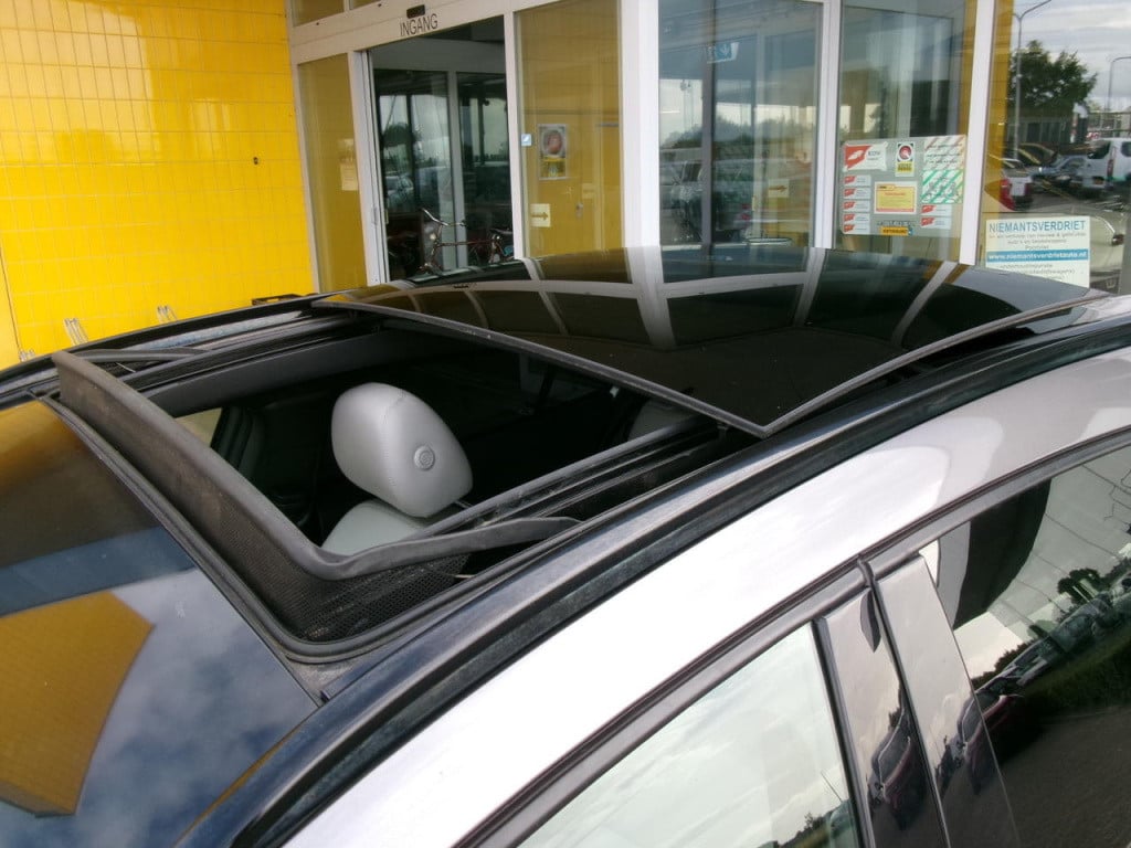Mercedes-Benz Gla-klasse 200 automaat, cruise.contr., pano, leer, trekhaak