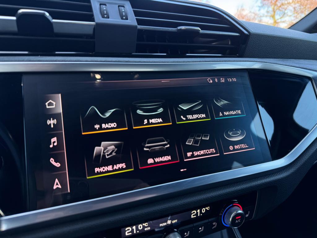 Audi Q3 sportback 35 tfsi s-line * matrix led * camera * black pack * keyle