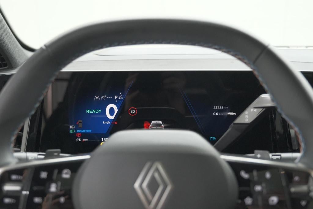 Renault Rafale 1.2 e-tech 4x4 plug-in hybrid 300 atelier alpine | pack ligh
