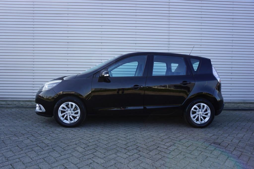 Renault Scenic 1.2 tce bose 1e eigenaar - climate / navi / cruise / parkeer