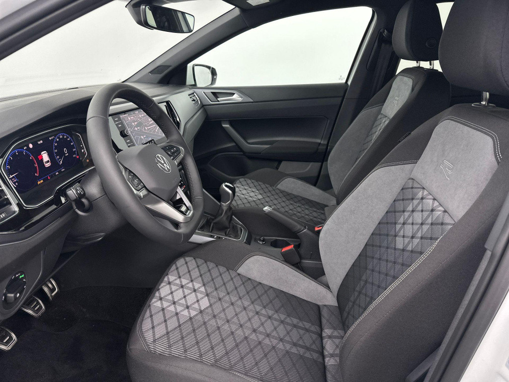 Volkswagen Polo r-line-edition 1.0 70 kw / 95 pk tsi hatchback 5 v