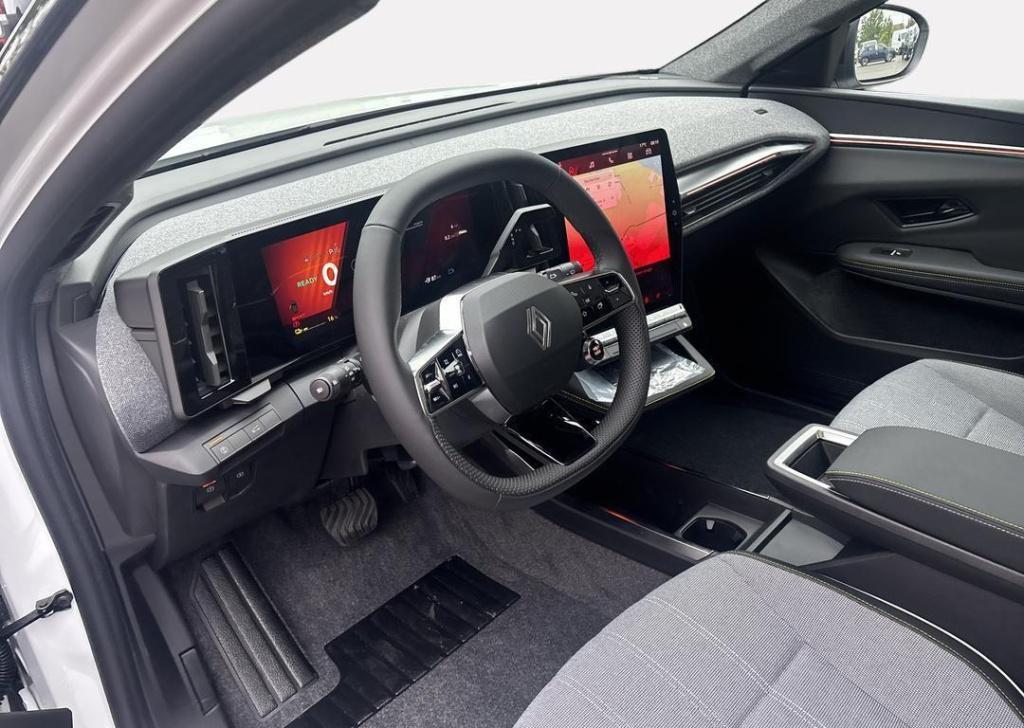 Renault Scenic e-tech ev87 long range techno - pack advanced driving assist