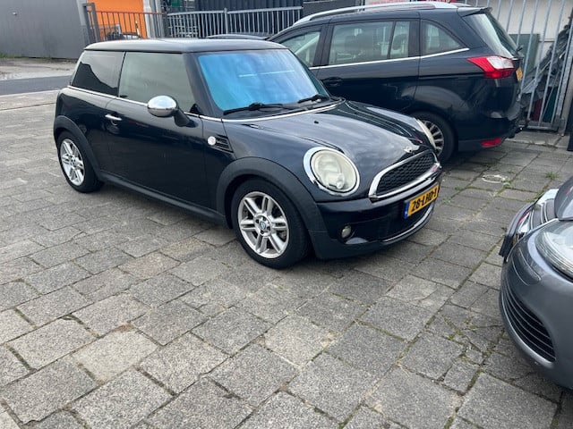 Mini Cooper 1.6