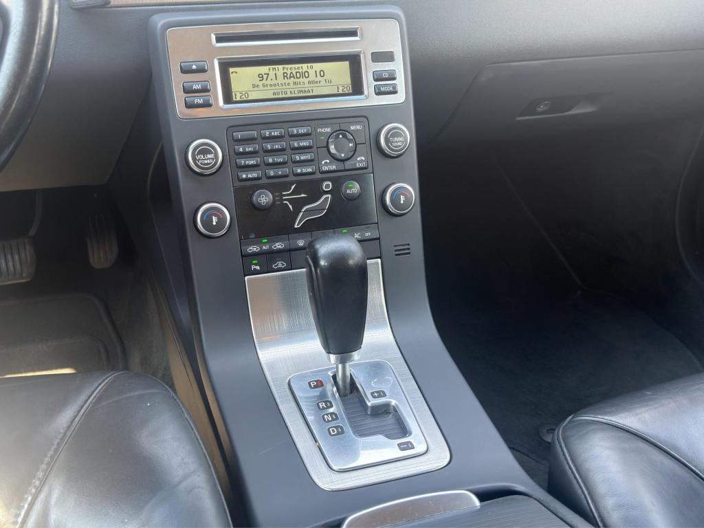Volvo V70 2.4d limited edition leder airco