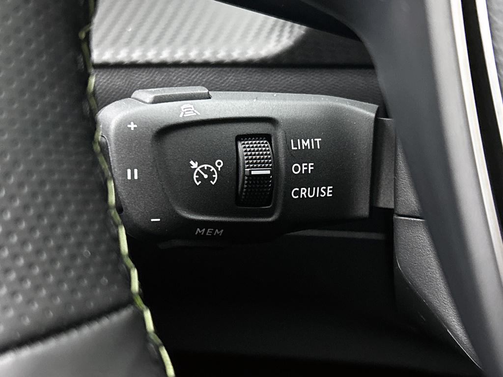 Peugeot 2008 hybrid 145pk automaat gt | rijklaar | adaptive cruise control 
