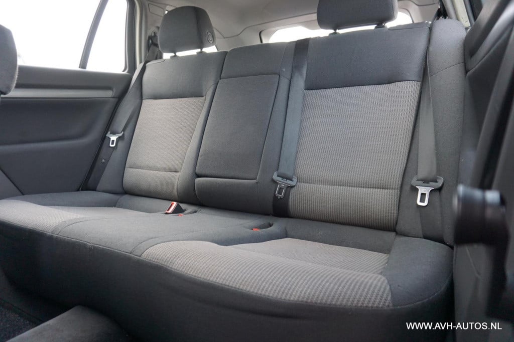 Opel Vectra wagon 1.8-16v comfort