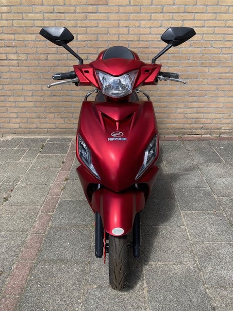 GEEN RIJBEWIJS ? NIET NODIG MET DEZE STOERE NIPPONIA PRIDE SCOOTER !