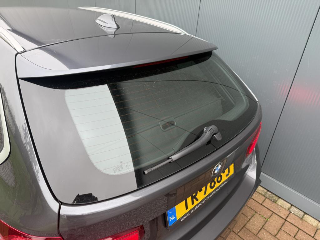 BMW 3-serie touring 318i automaat high executive m sport edition