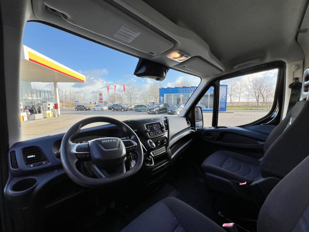 Iveco Daily 35s18hv 3.0 352l h2| ex. btw | nav | dab | trekhaak | 3500kg tr
