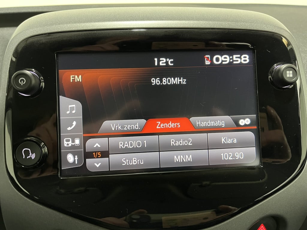 Toyota Aygo 1.0 vvt-i x-joy