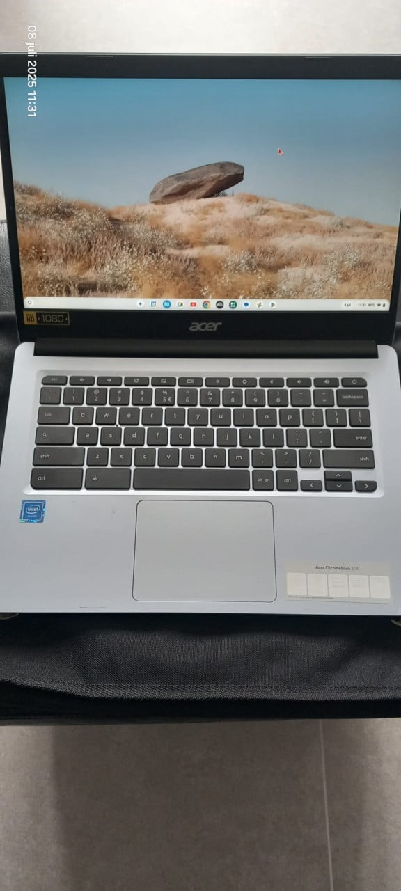 Te koop Acer Chromebook 314 compleet met lader en hoes.