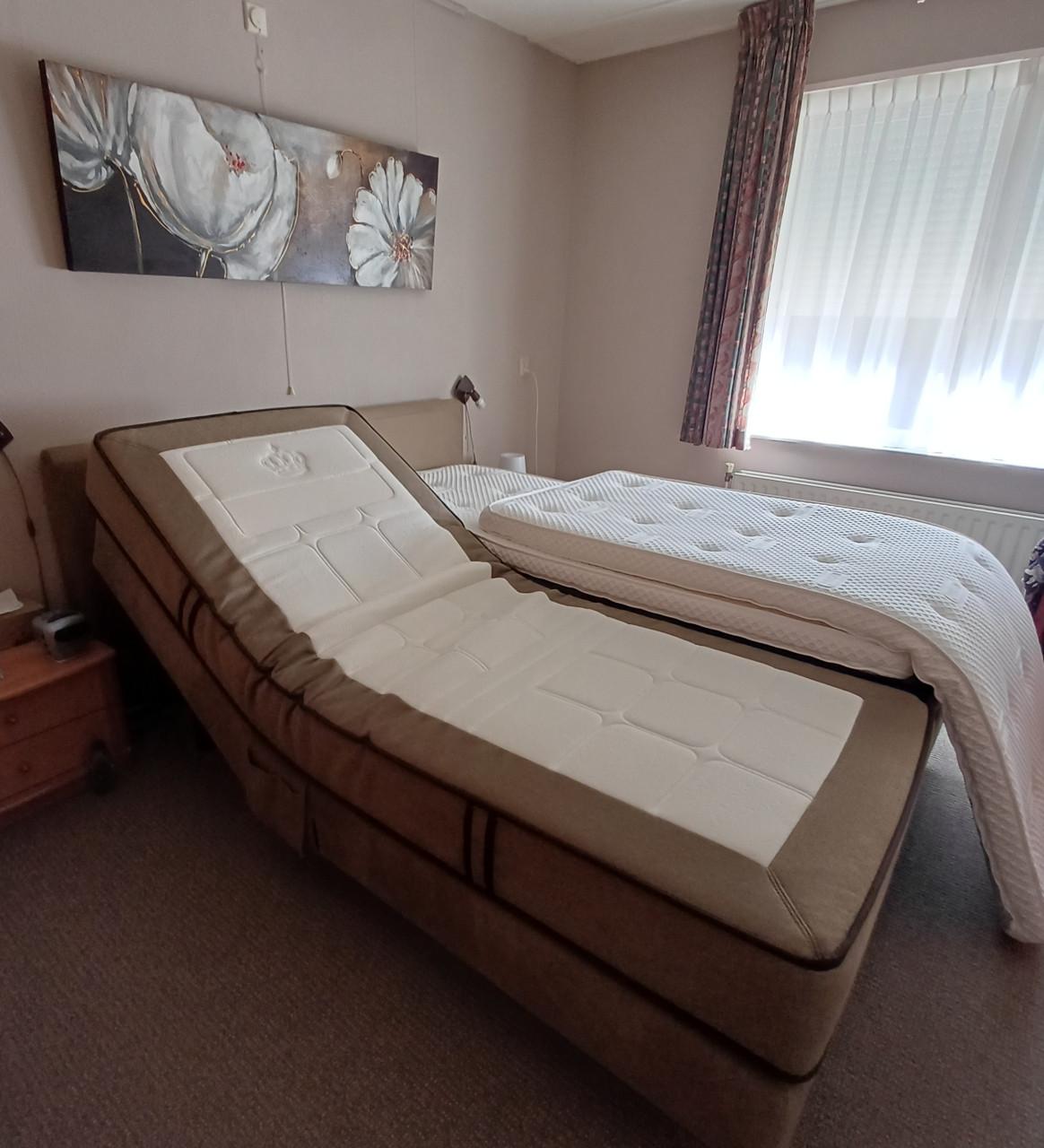Auping elektrisch verstelbare boxspring
