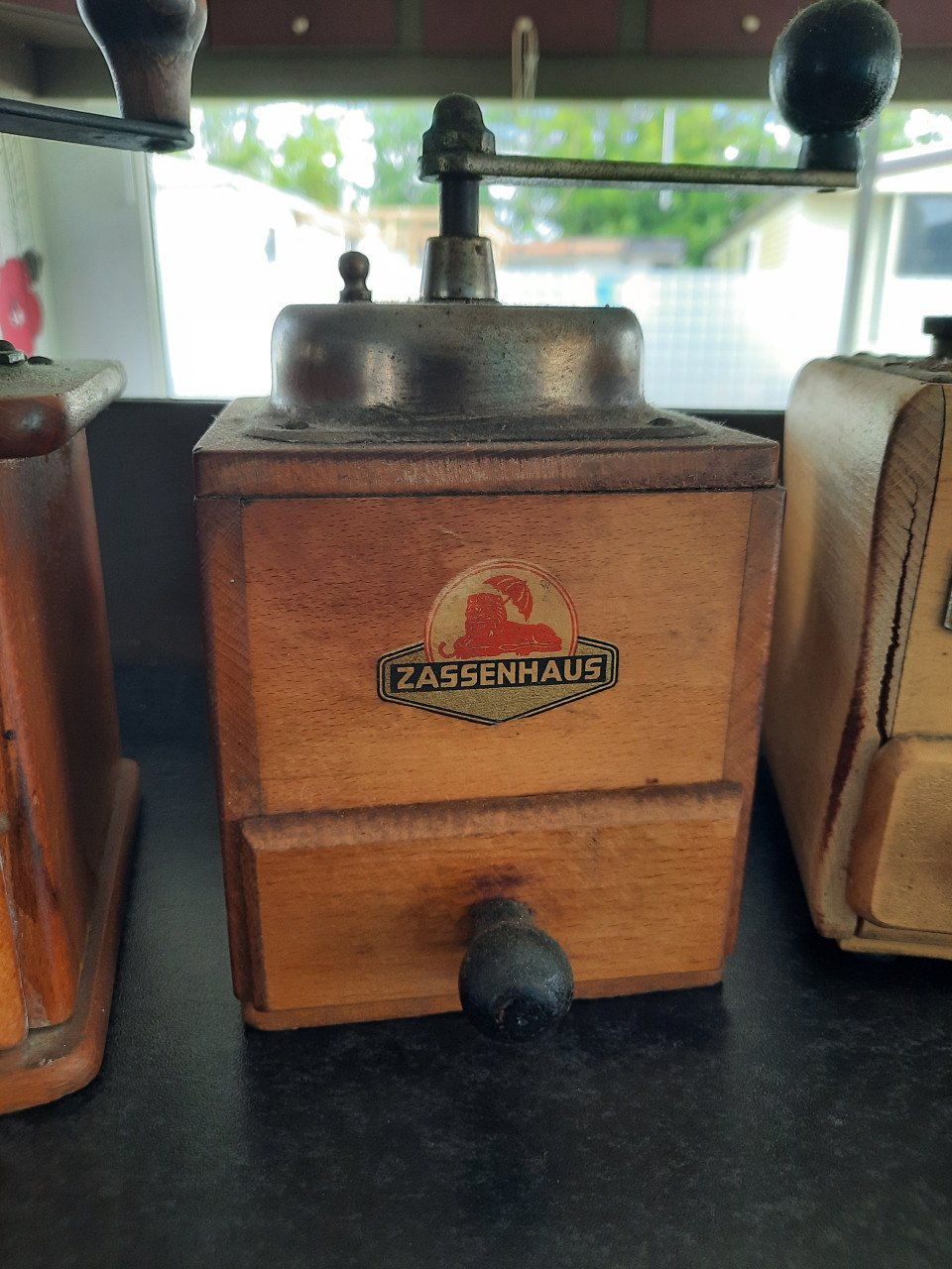 "Zassenhaus" koffiemolens 5 stuks.