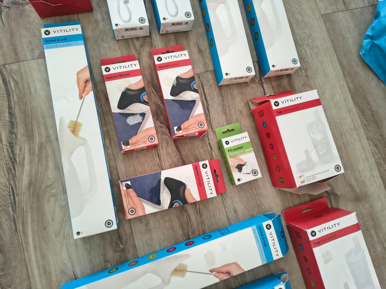 Partij nieuwe verpleegmiddelen, Vitility zorg, tuitbeker.