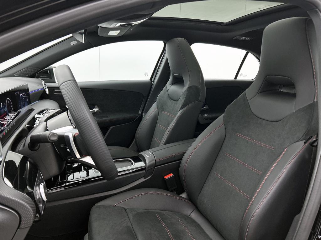Mercedes-Benz A-Klasse 250 e business solution amg | panoramaschuifdak | sm
