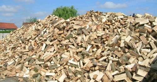 Verkoop van brandhout van hoge kwaliteit.