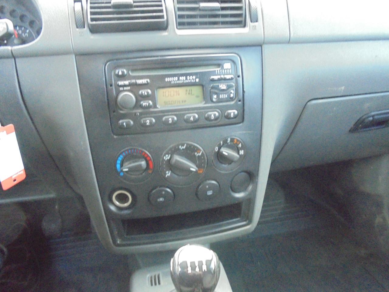 Transit Connect T220s 1.8TDdi bouwjaar 2006  N.A.P Apk nieuw bij aflevering