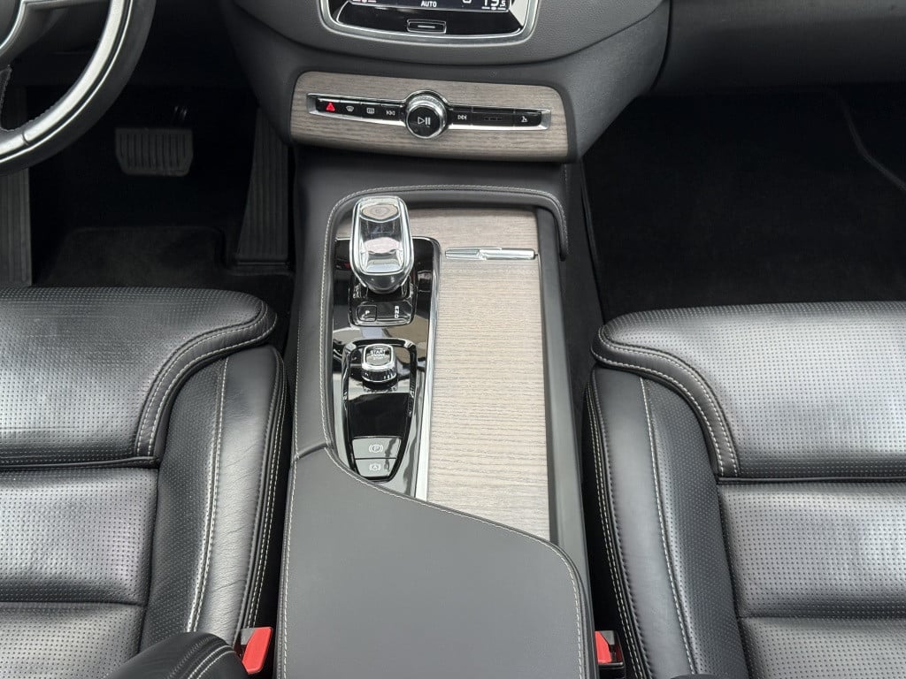 Volvo XC90 t8 390pk recharge inscription| panodak| adap.cruise| luchtvering