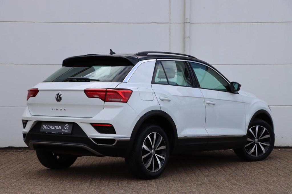 Volkswagen T-roc 1.0 tsi sport 115pk | stoel- en stuurverwarming | adaptive