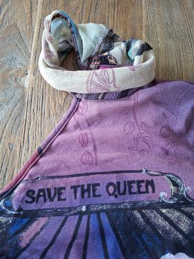 Save the queen jurk
