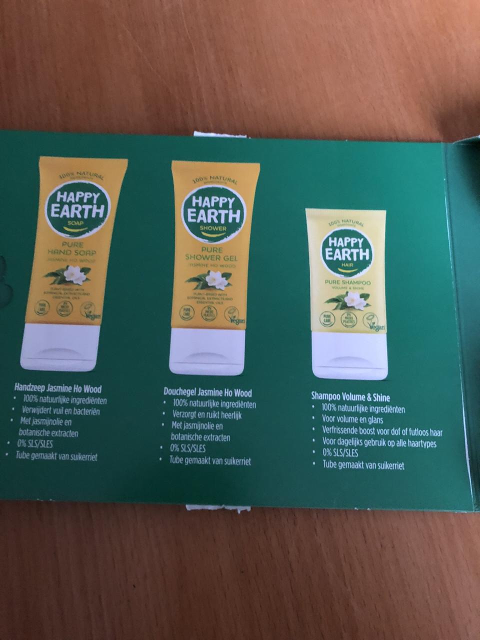 Te koop doucheset van "Happy Earth".(nieuw).