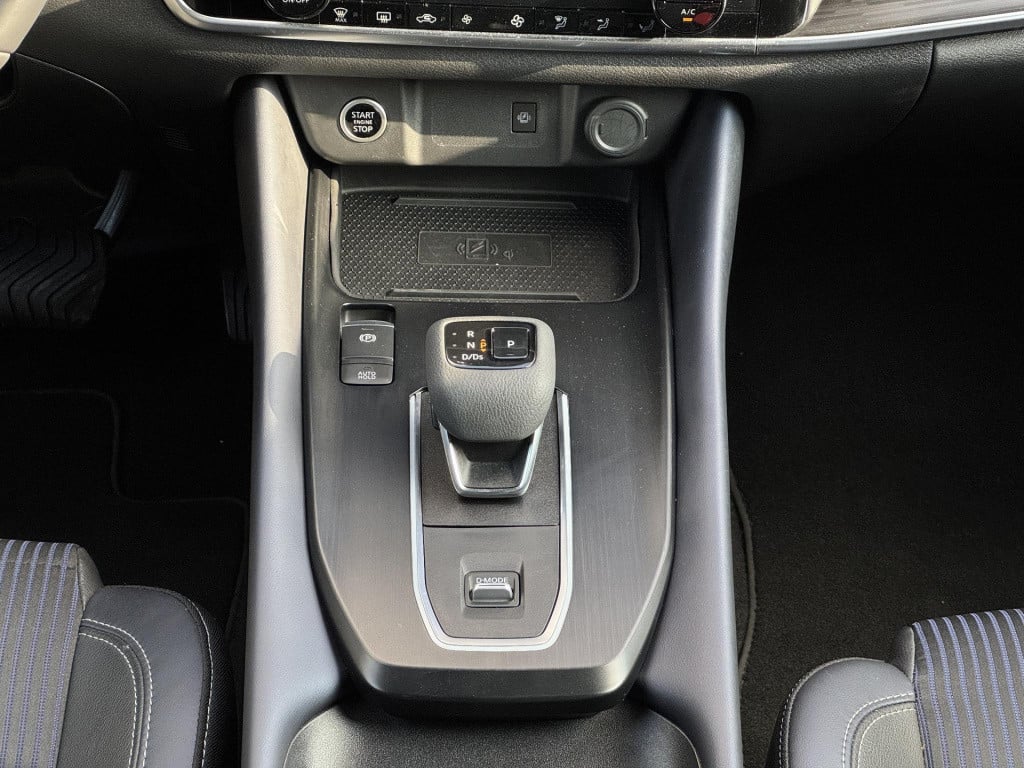 Nissan Qashqai 1.3 mhev xtronic tekna design pack | panoramadak | head-up d