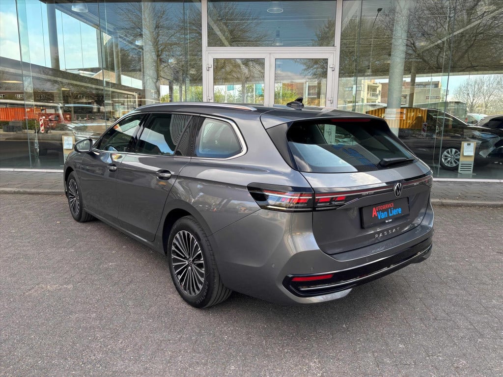 Volkswagen Passat 1.5 etsi 150pk dsg-7 elegance| camera| dode hoek|head up|
