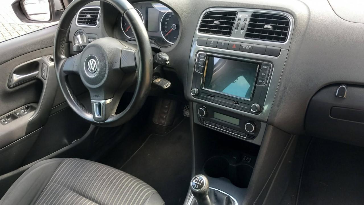 Volkswagen Polo 1.4 16v 5drs Trendline bj:2009 airco 18inch apk 2027