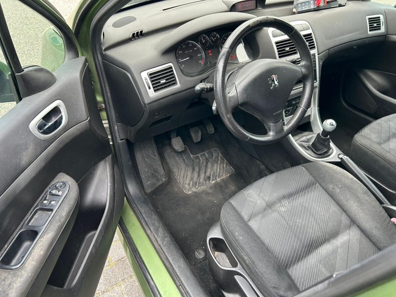 Peugeot 307 Break 1.4-16V XS €899 APK tot December