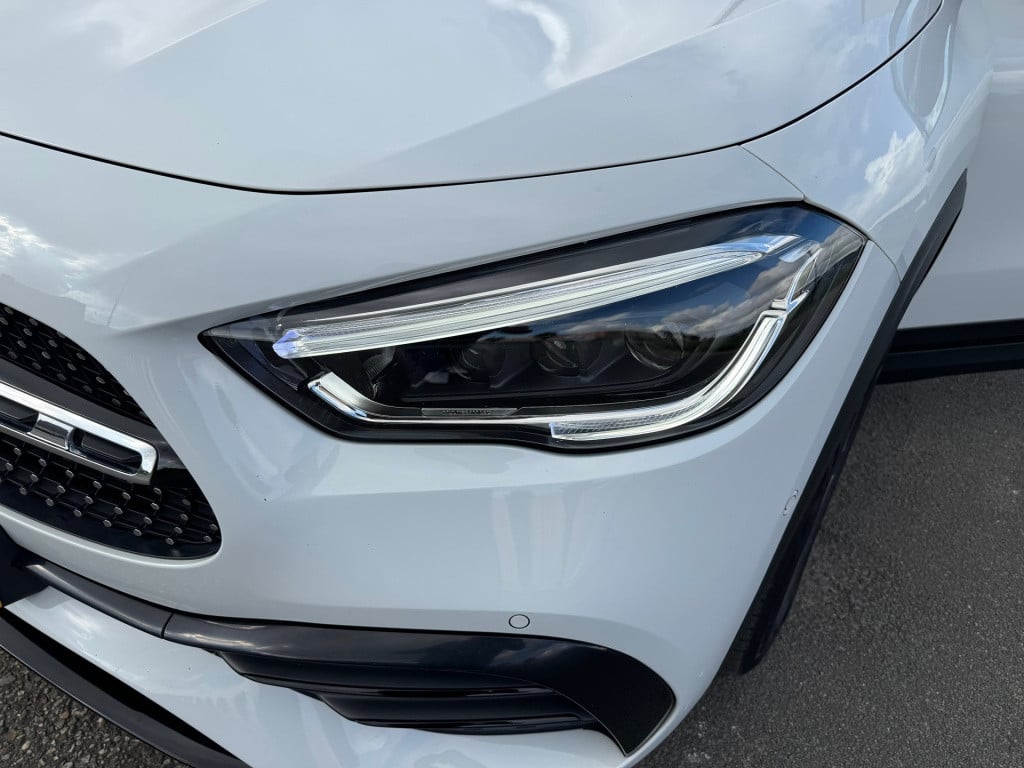 Mercedes-Benz Gla-klasse 200 business solution amg automaat /wegklapbare tr