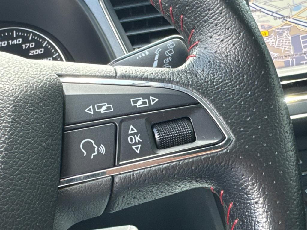 Seat Leon 1.8 tsi fr * cruise * stoelverwarming * pdc