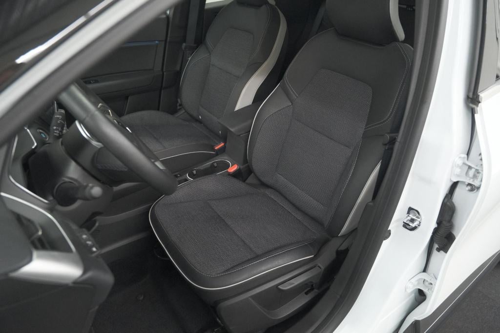 Renault Captur 1.6 e-tech full hybrid 145 techno | camera | parkeersensoren