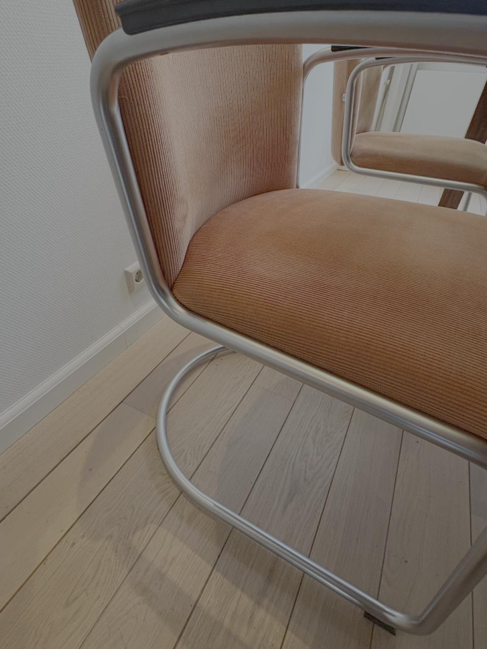 Gispen 413 RH Stoelen/ Eetkamerstoelen / Bureaustoelen - 4 Stuks