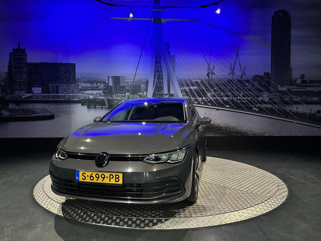 Volkswagen Golf 1.5 tsi *navi*appconnect*acc*sfeerverlichting*