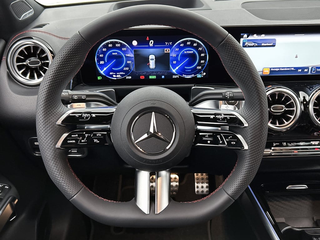 Mercedes-Benz Eqb 250+ business solution amg 71 kwh | premium pakket | park