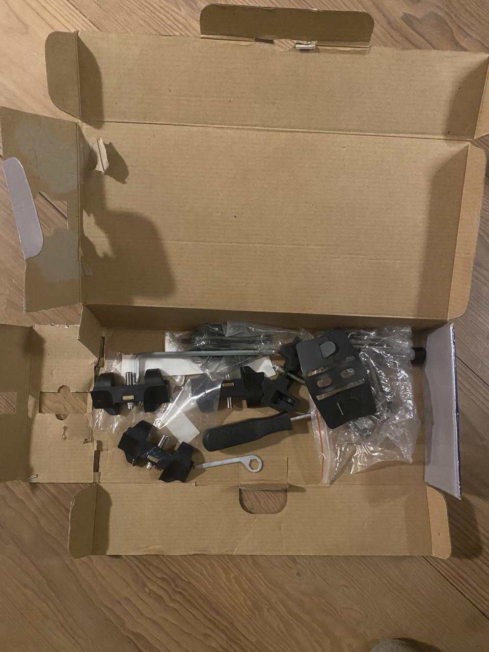 Tesla model S dakdragers en fietsen drager