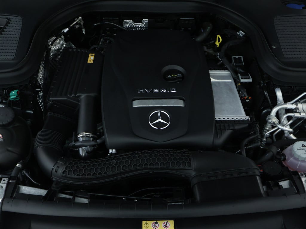 Mercedes-Benz Glc 300e 4matic business sol. keyless go | rijassistentiepakk
