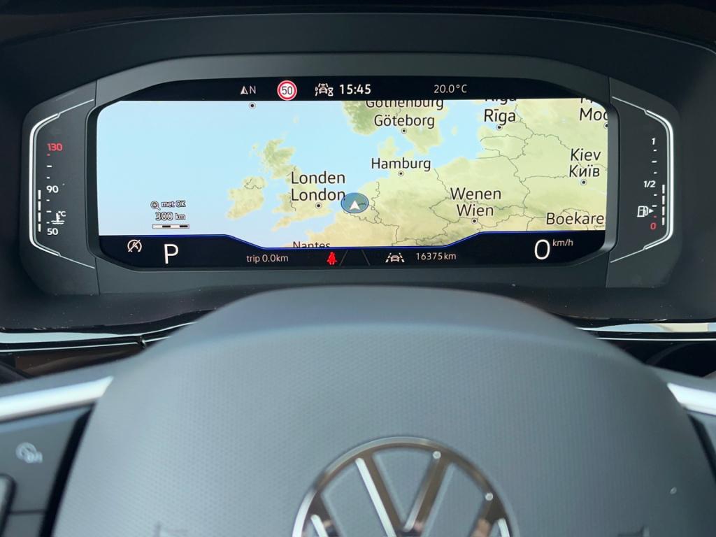 Volkswagen Touran 1.5 tsi 150pk dsg r-line highline | led | trekhaak | dode